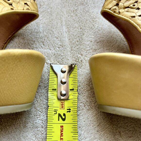 L’amour Des Pieds Bainya Gold Mustard Yellow Leather Wedge Heel Sandal Women 8.5 - Picture 12 of 16